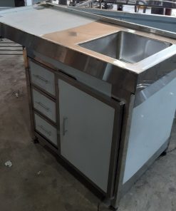 میز کار دامپزشکی